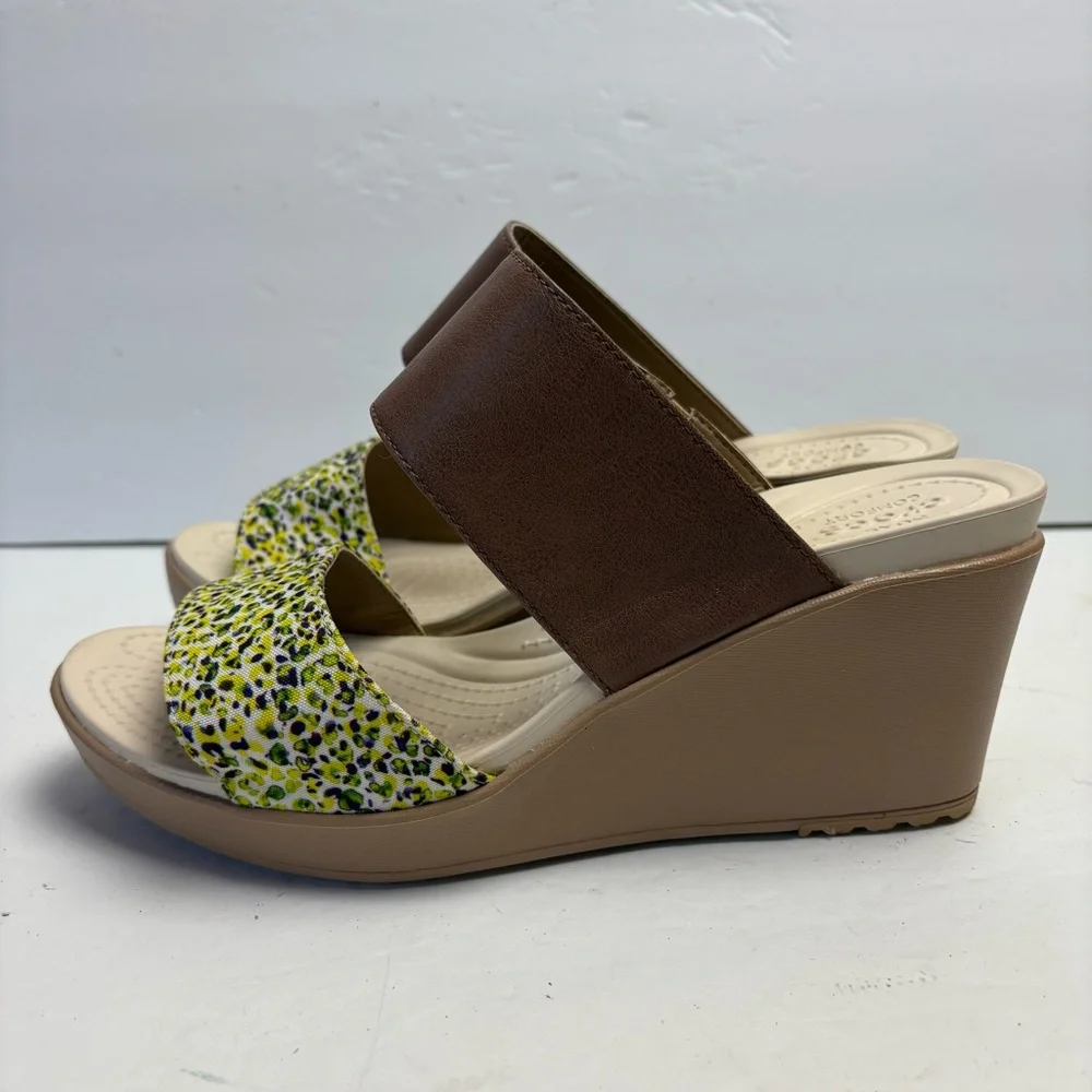 CROCS Leigh II Brown and Yellow Wedge Sandals size 10